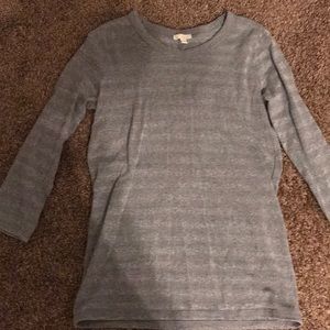 ⭐️Bundle 5 for $20⭐️ Gap tee